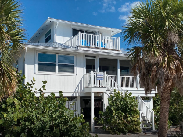 Boca Grande Lovely Pool Home with 3 Bedrooms